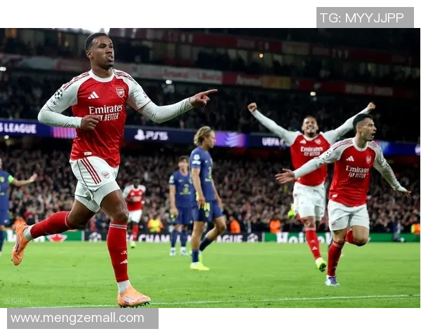 AC米兰与阿森纳友谊赛精彩回顾六球狂胜引发历史冷门震撼全场